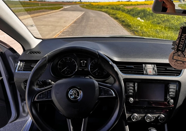Skoda Octavia cena 59450 przebieg: 88163, rok produkcji 2016 z Głubczyce małe 137